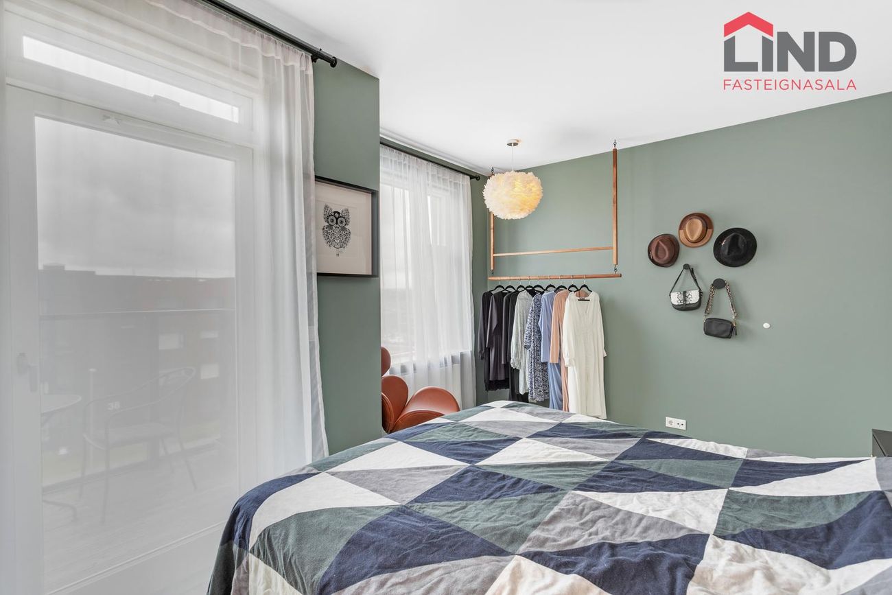 Vinastræti 8 - 0305, 210 Garðabær