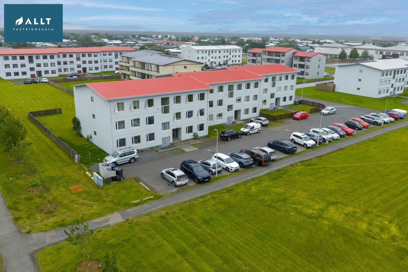 Heiðarhvammur 9, 230 Reykjanesbær