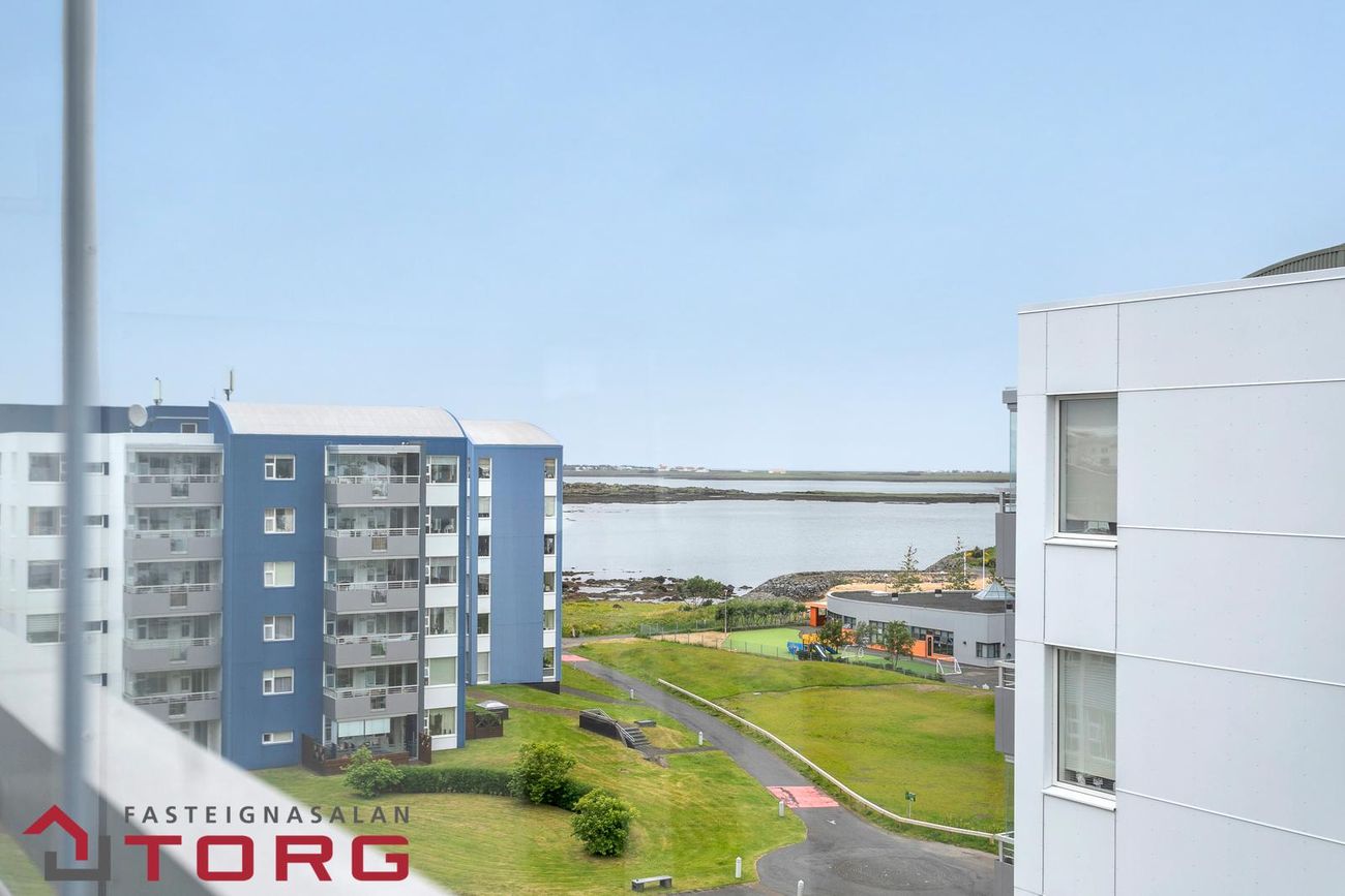 Strikið 4, 210 Garðabær