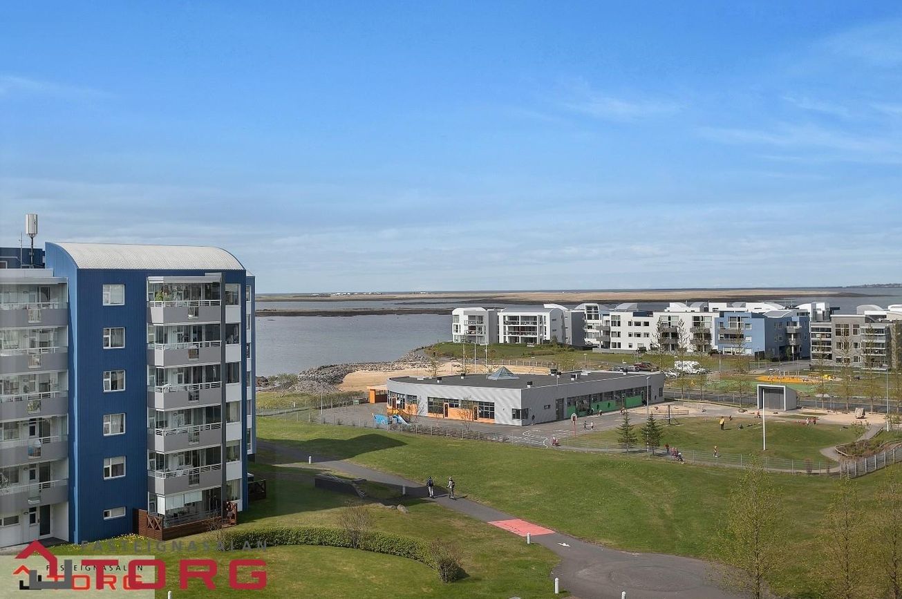 Strikið 4, 210 Garðabær