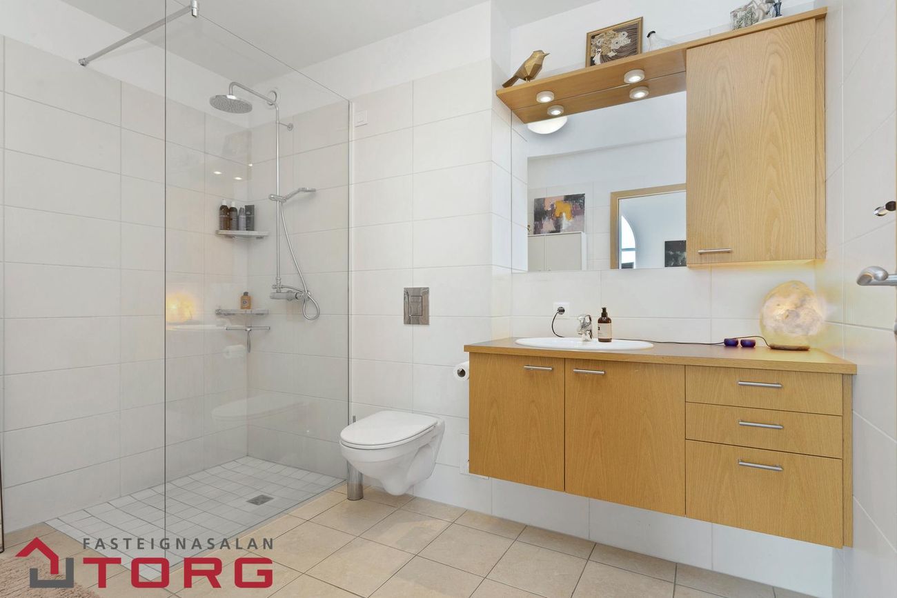Strikið 4, 210 Garðabær