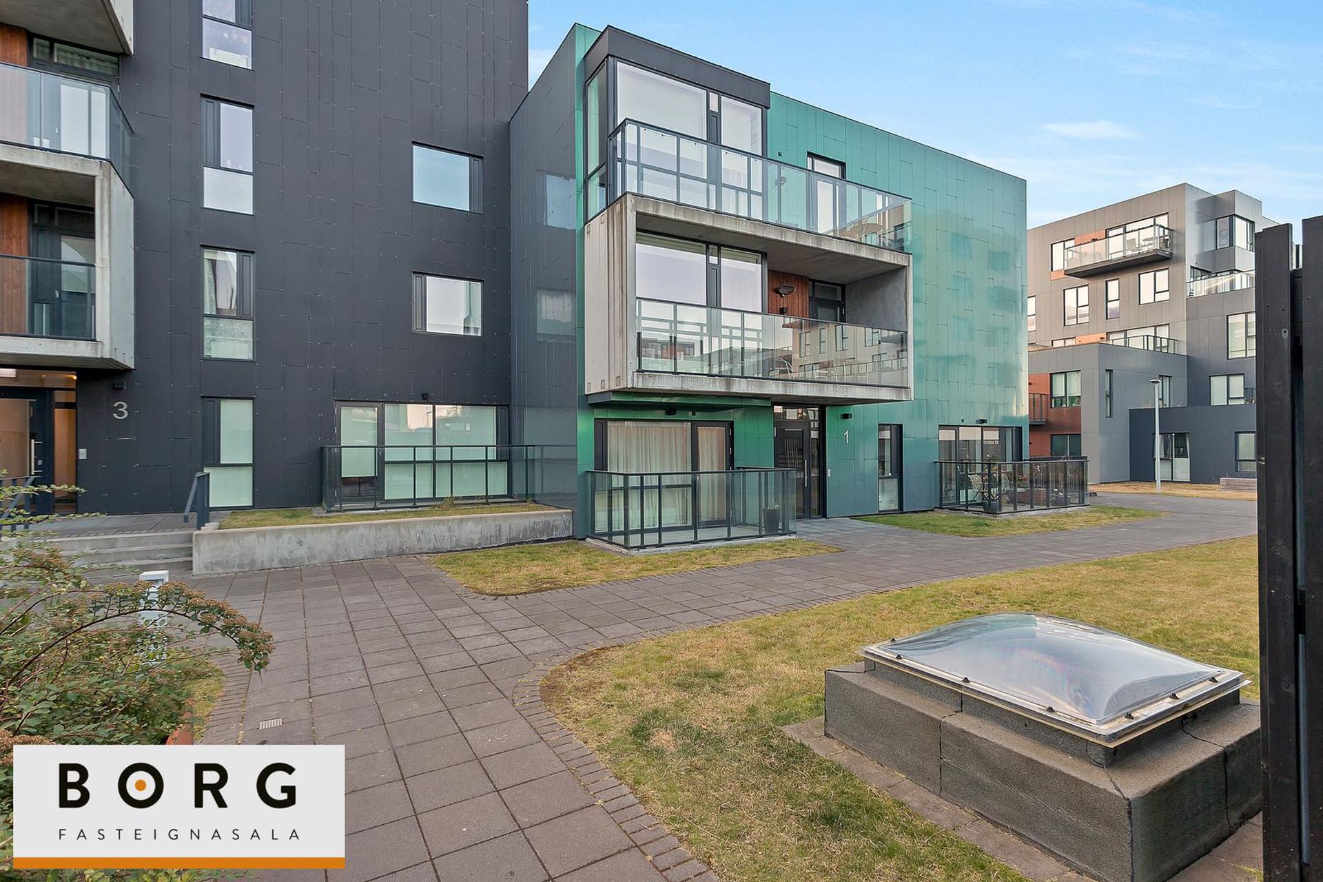 Lágaleiti 1 - 0107, 103 Reykjavík