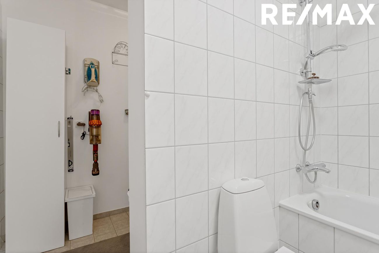 Burknavellir 17A, 221 Hafnarfjörður