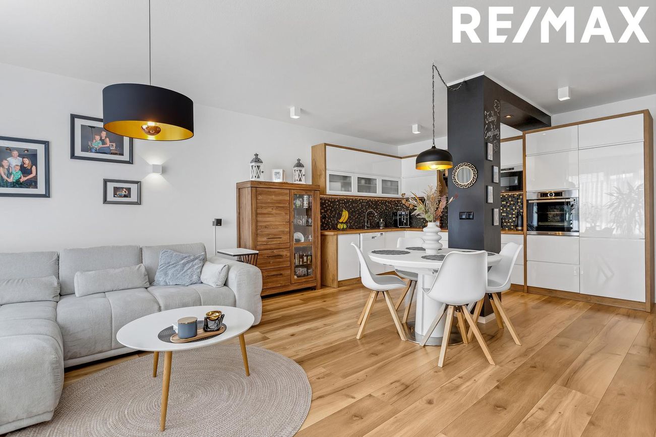 Burknavellir 17A, 221 Hafnarfjörður