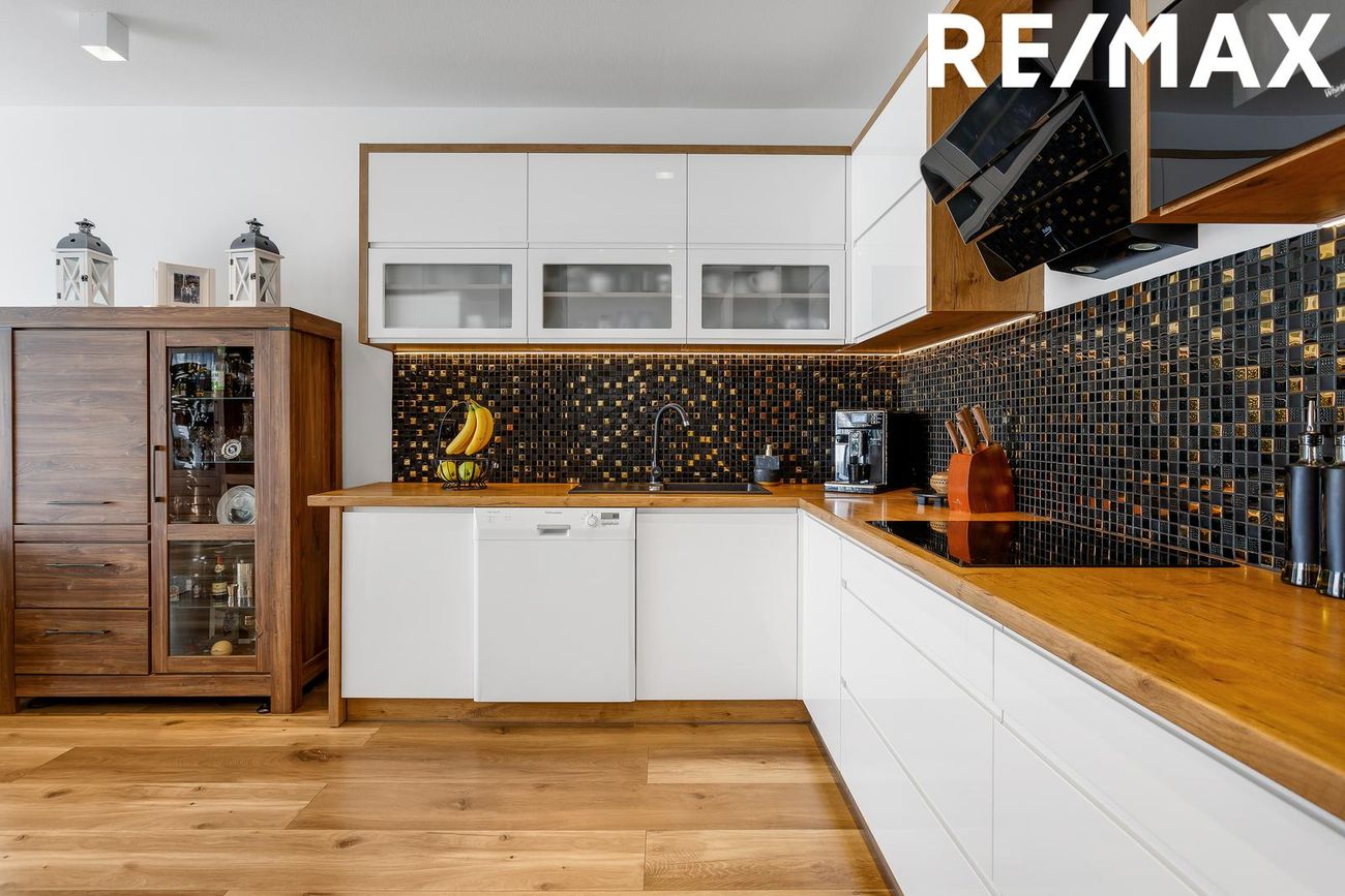 Burknavellir 17A, 221 Hafnarfjörður