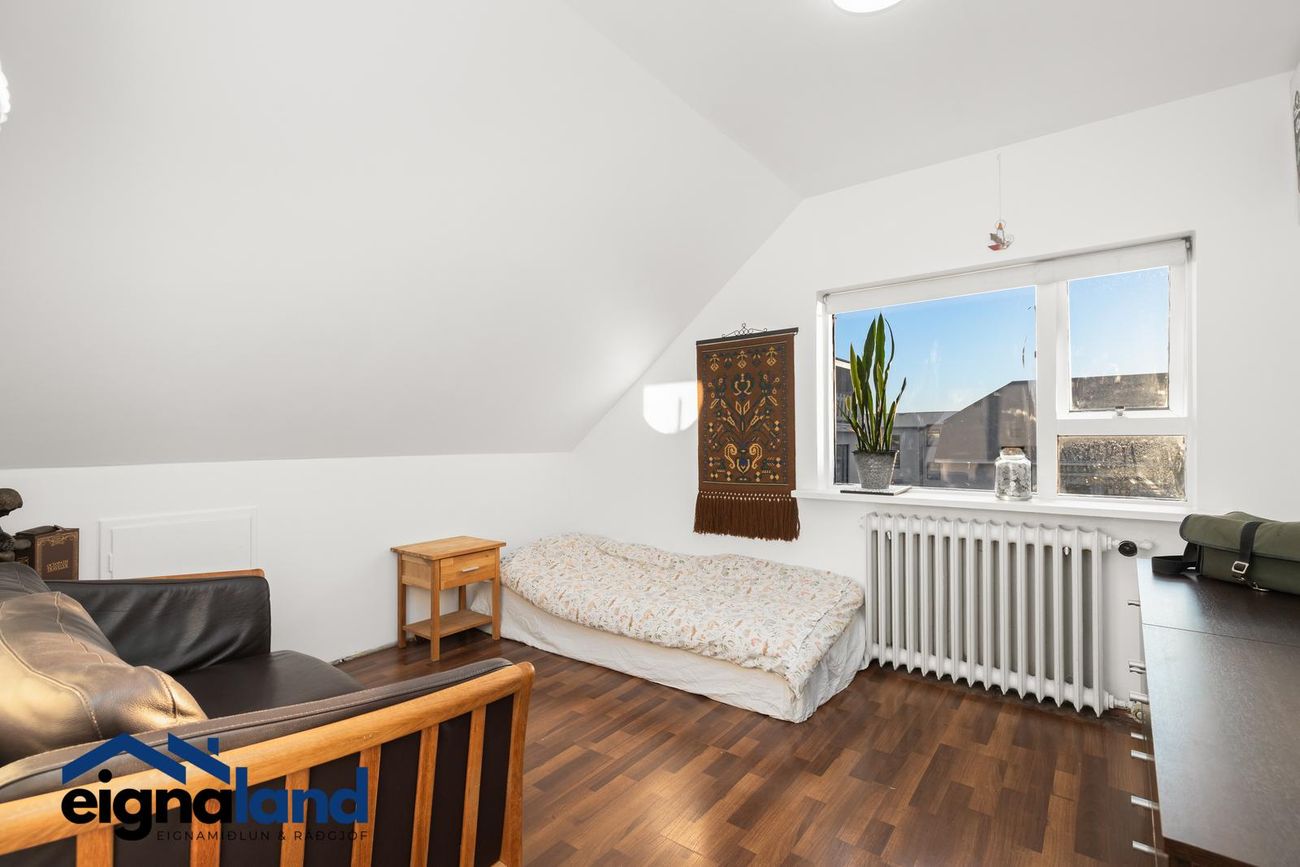 Langholtsvegur 99 - 0201, 104 Reykjavík