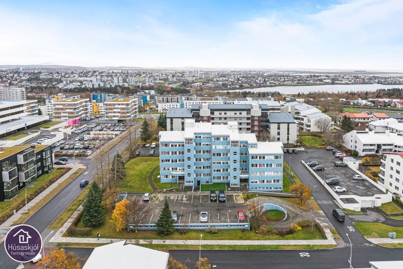 Miðleiti 1, 103 Reykjavík