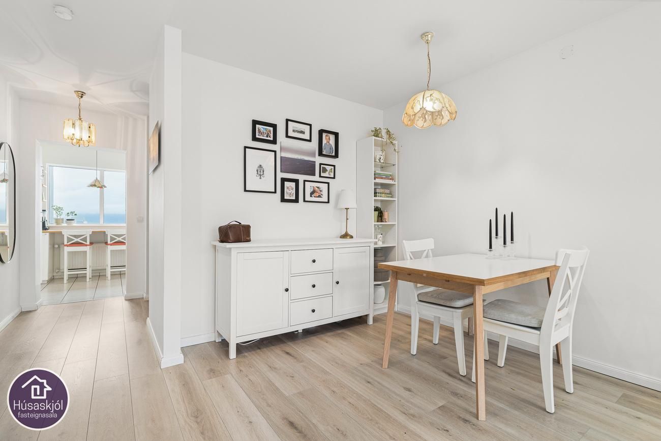 Miðleiti 1, 103 Reykjavík