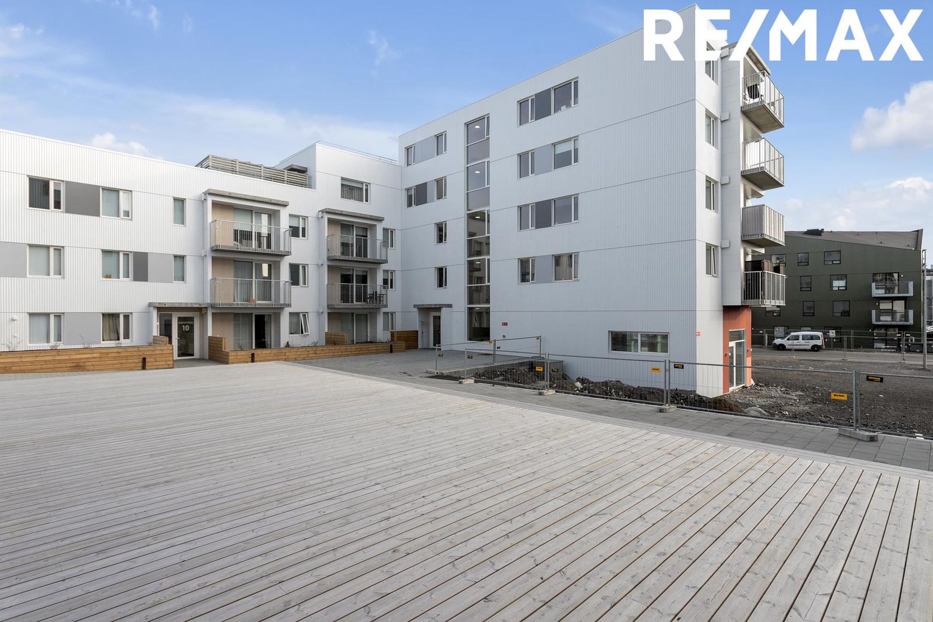 Rökkvatjörn 1, 113 Reykjavík