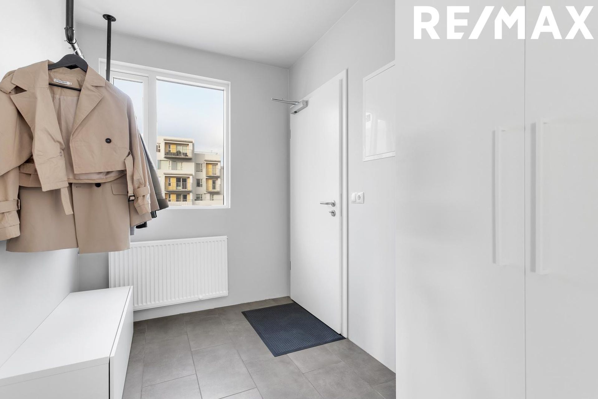 Rökkvatjörn 1, 113 Reykjavík