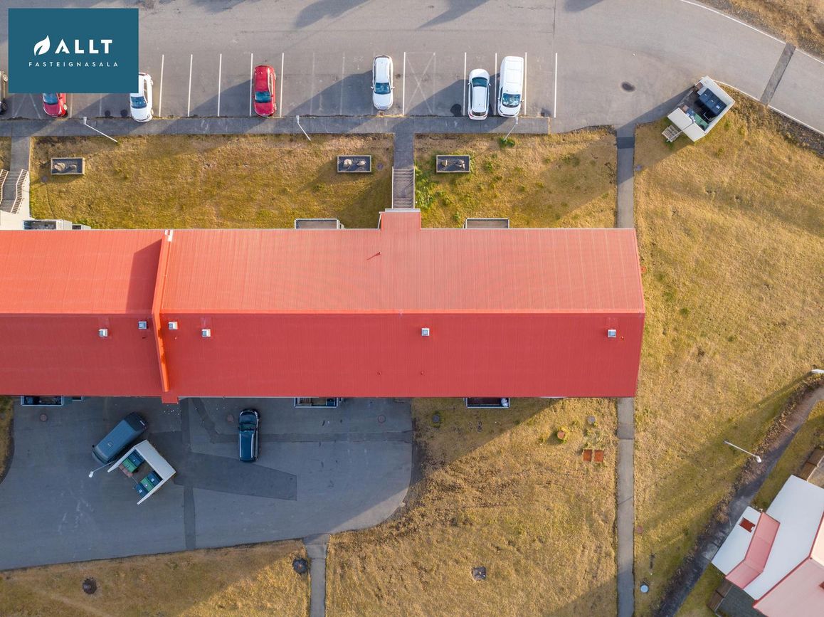 Breiðbraut 670A, 262 Reykjanesbær