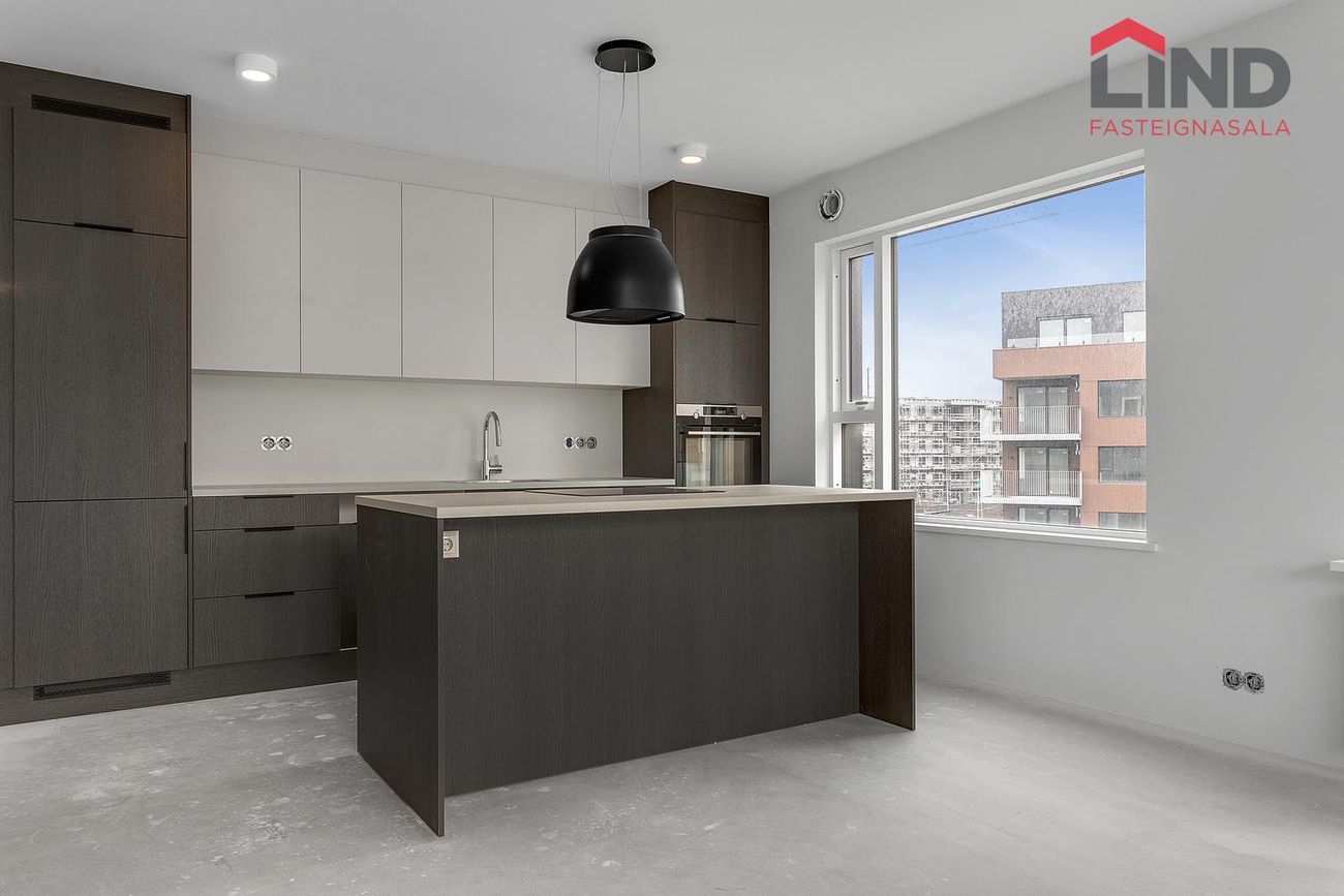 Hringhamar 37, 221 Hafnarfjörður