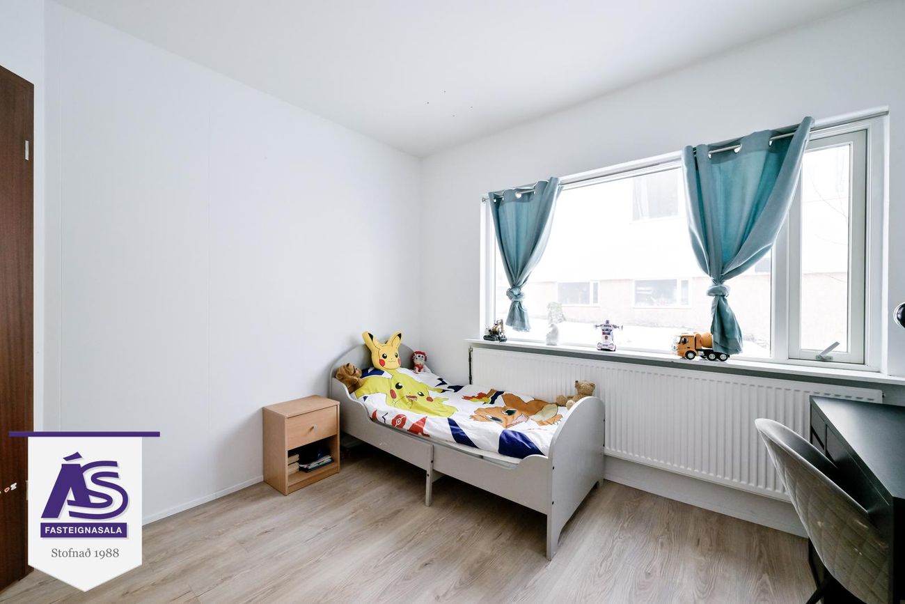 Fagrakinn 23 - 0001, 220 Hafnarfjörður