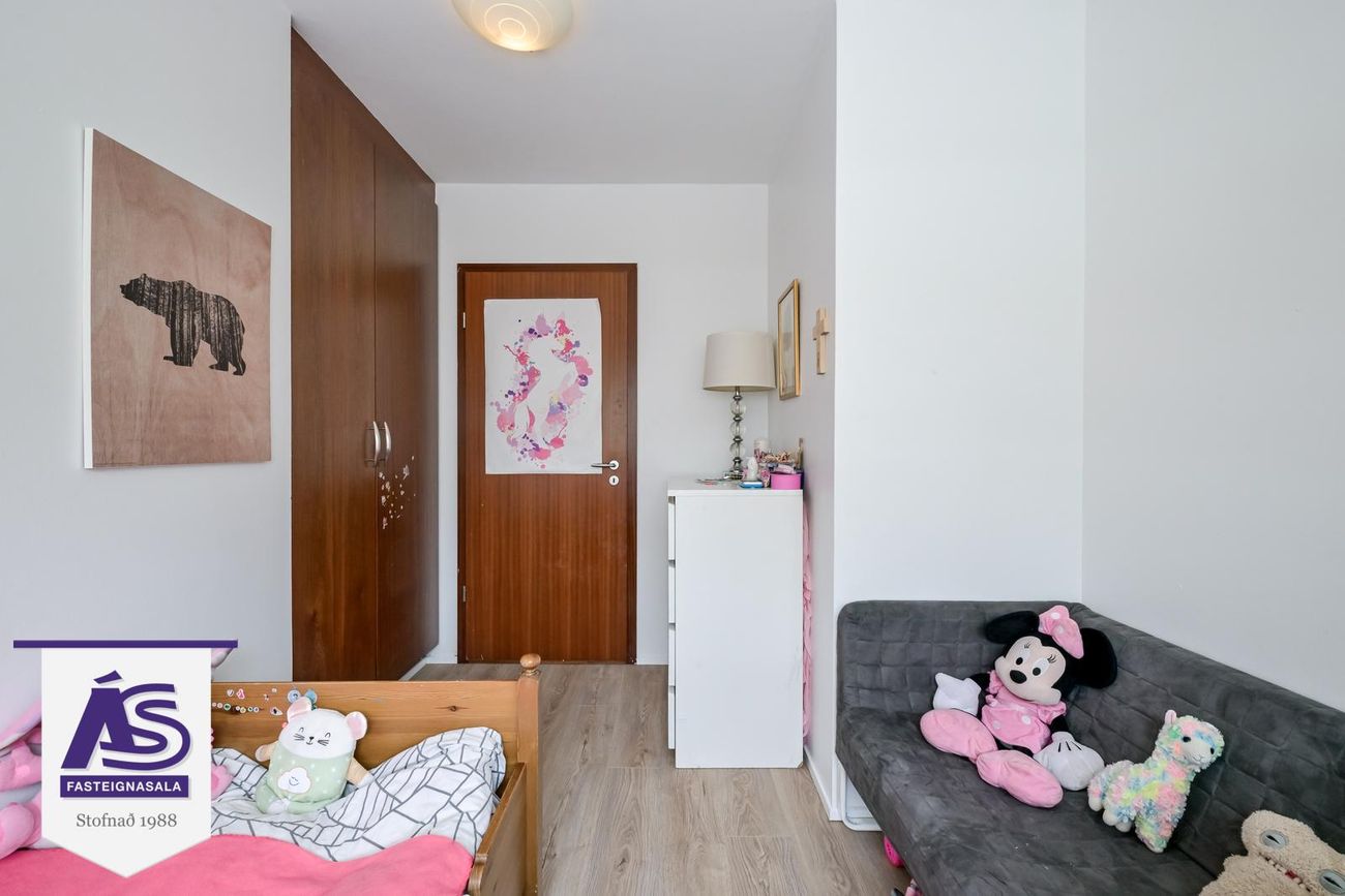 Fagrakinn 23 - 0001, 220 Hafnarfjörður