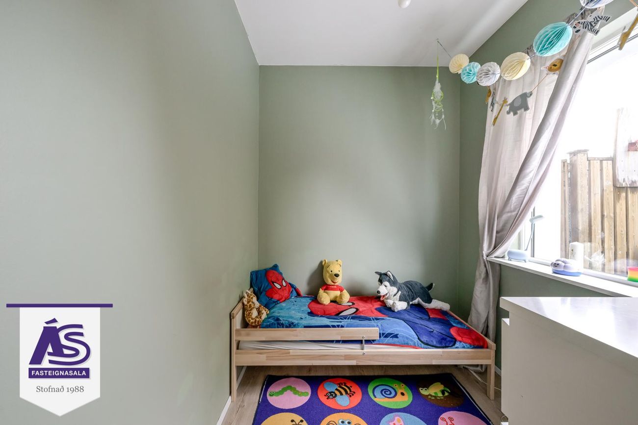 Fagrakinn 23 - 0001, 220 Hafnarfjörður