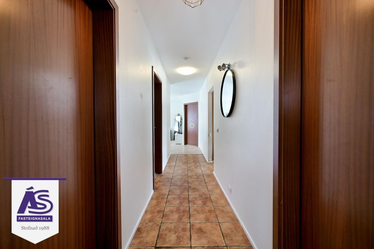 Fagrakinn 23 - 0001, 220 Hafnarfjörður