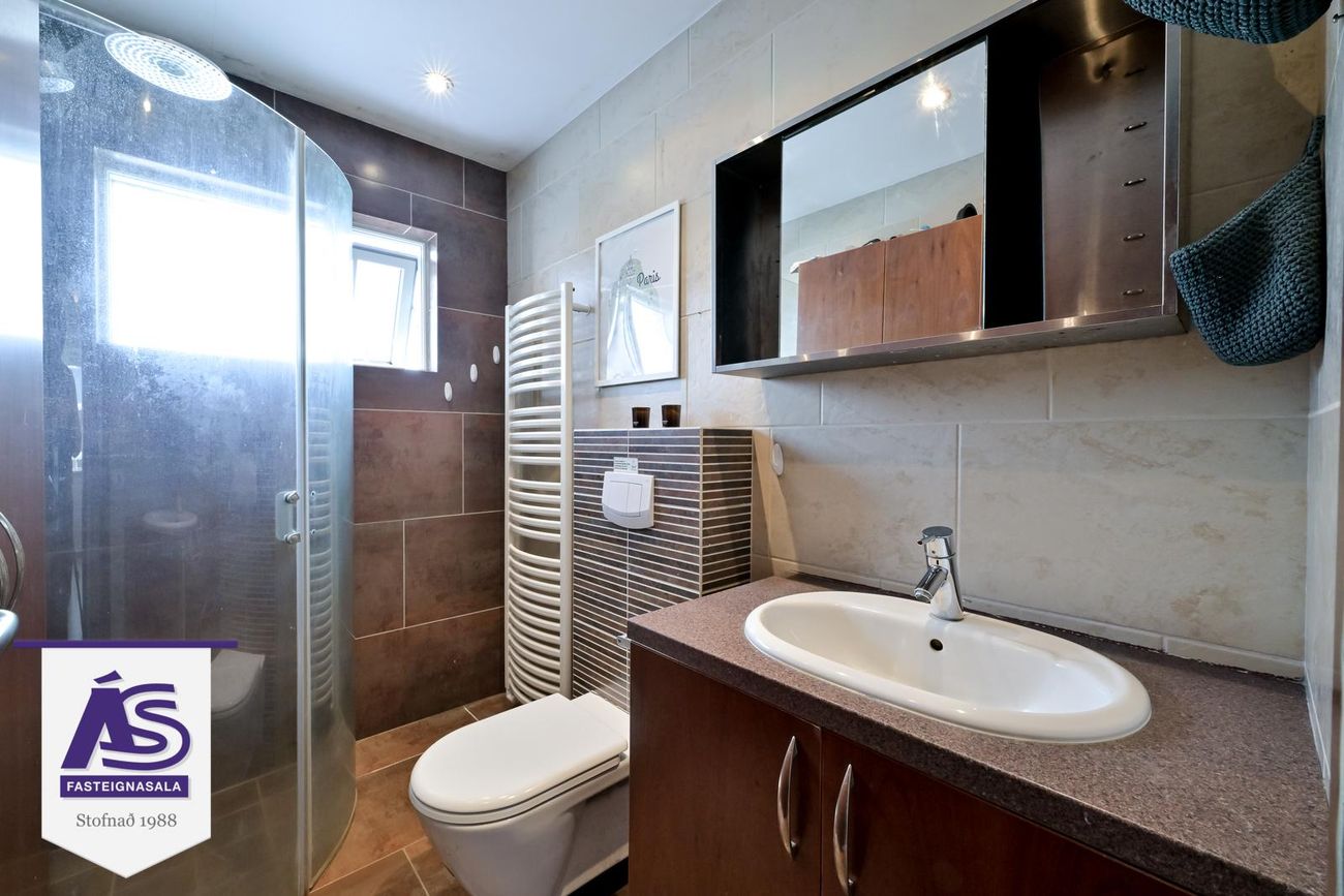 Fagrakinn 23 - 0001, 220 Hafnarfjörður