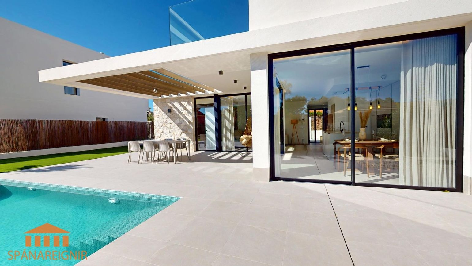 Kleppsvegur 132, 104 Reykjavík