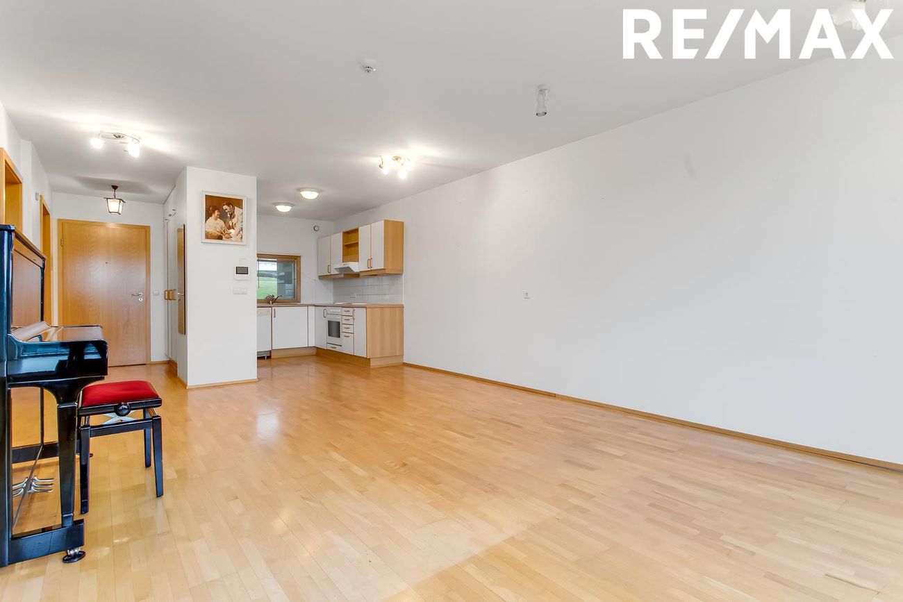 Sléttuvegur 15, 103 Reykjavík