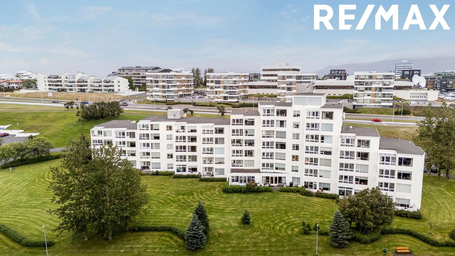 Sléttuvegur 15, 103 Reykjavík