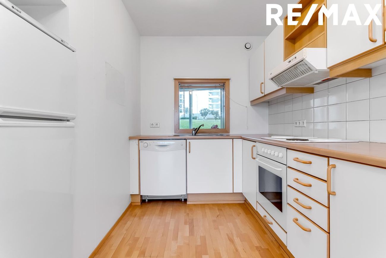 Sléttuvegur 15, 103 Reykjavík