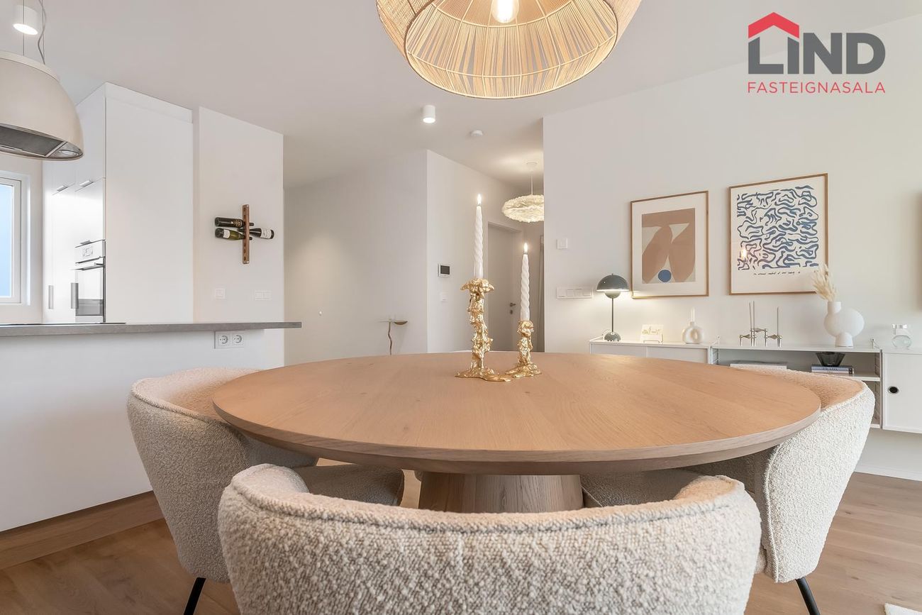 Áshamar 52 - 0311, 221 Hafnarfjörður