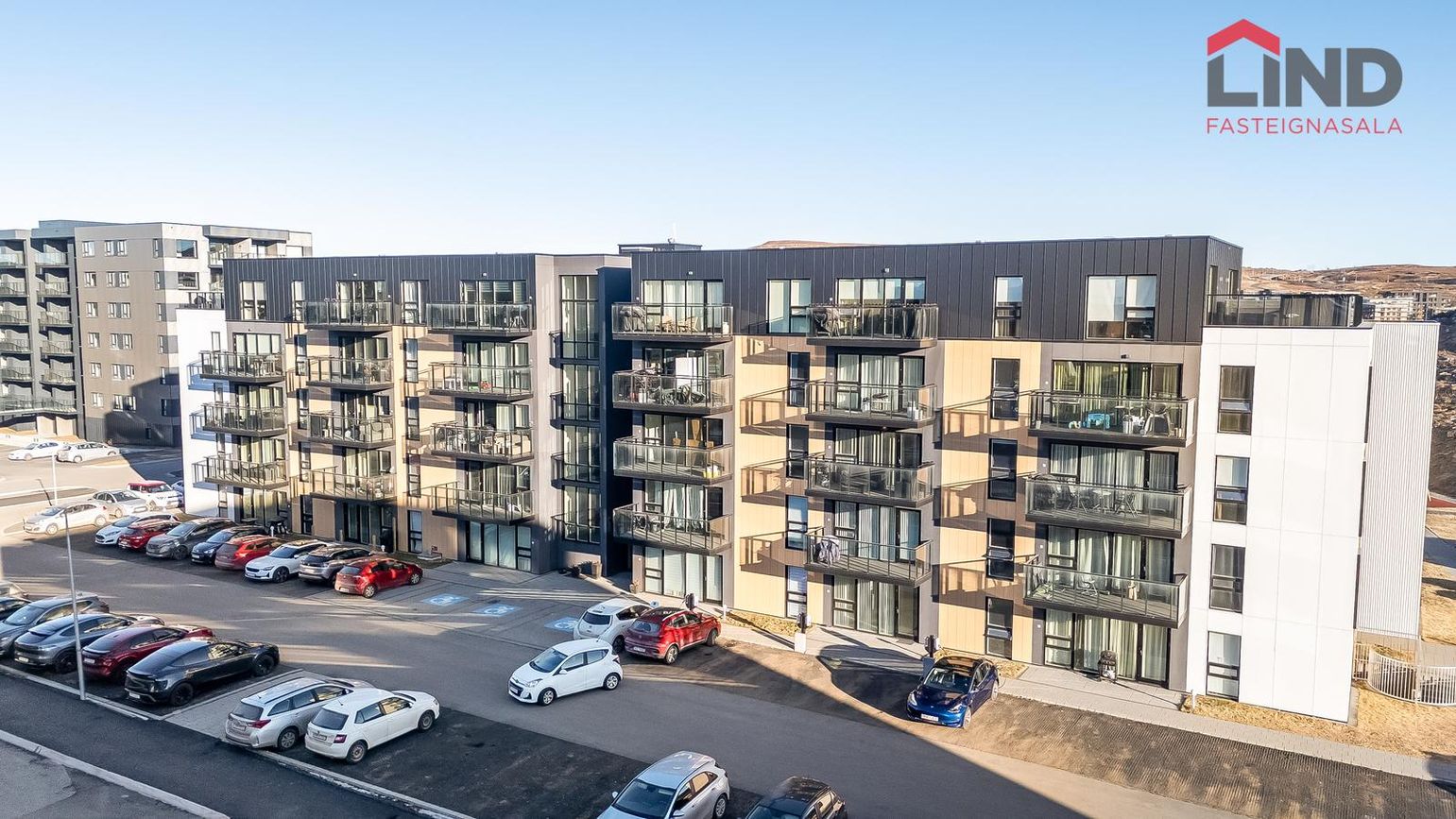 Áshamar 52 - 0311, 221 Hafnarfjörður