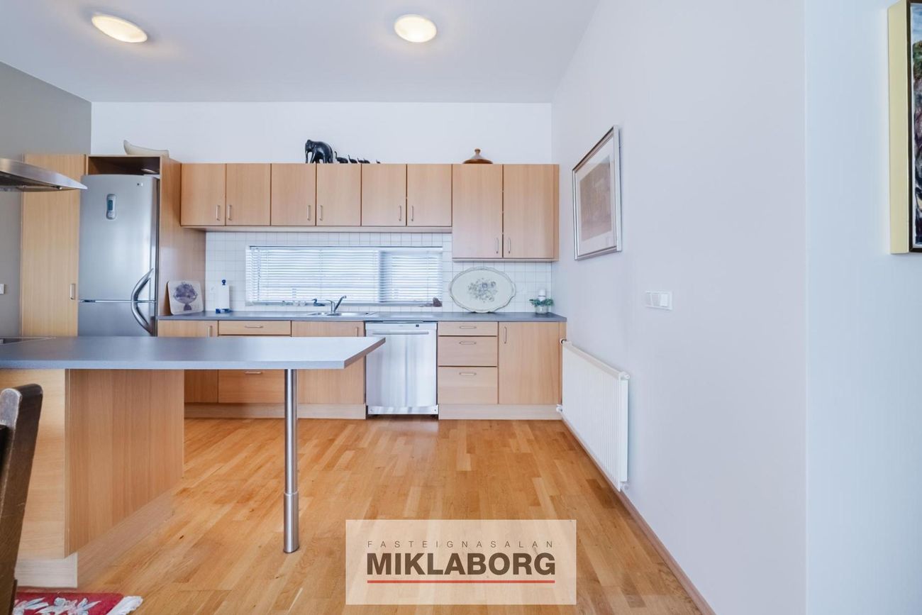 Sandavað 9 - 0303, 110 Reykjavík