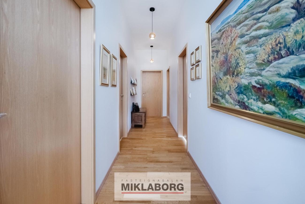 Sandavað 9 - 0303, 110 Reykjavík