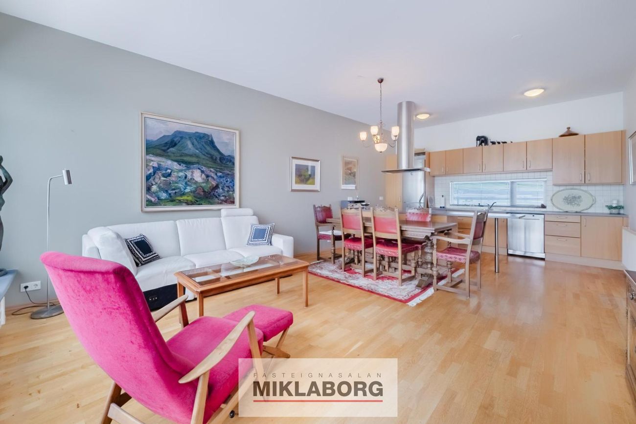 Sandavað 9 - 0303, 110 Reykjavík