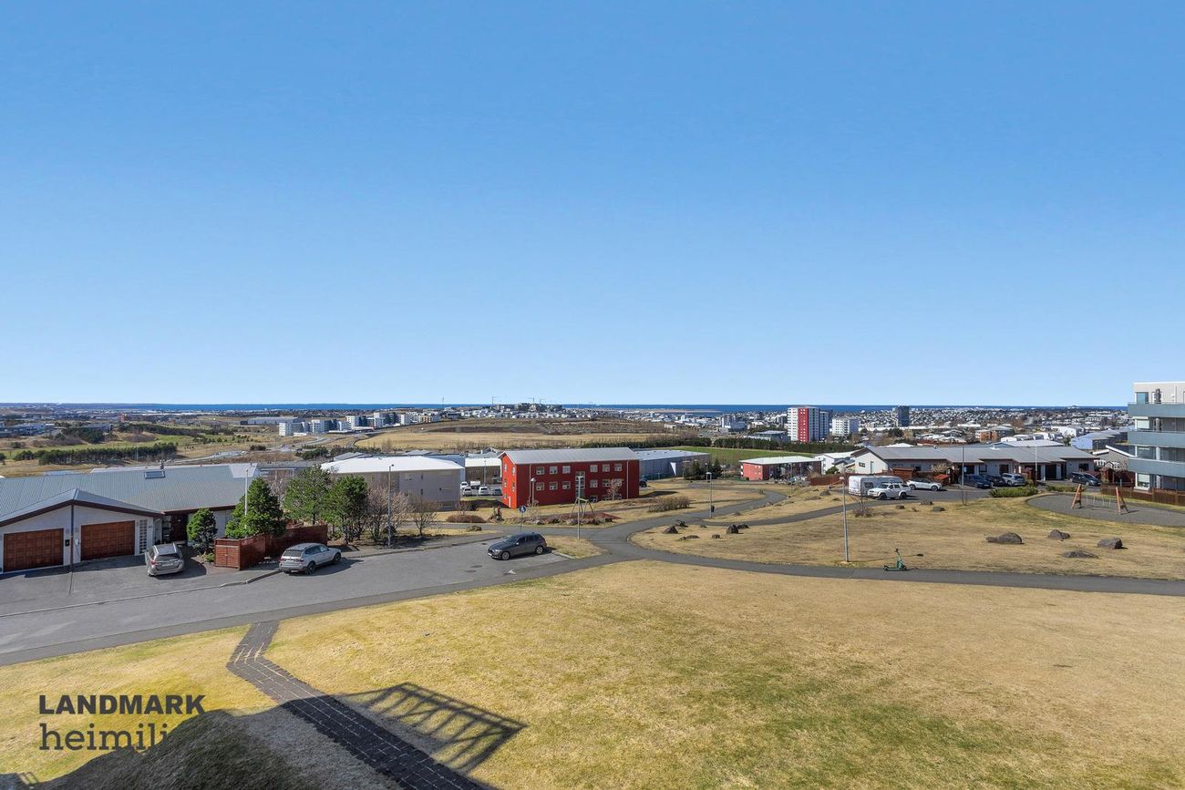 Lómasalir 16 - 0304, 201 Kópavogur