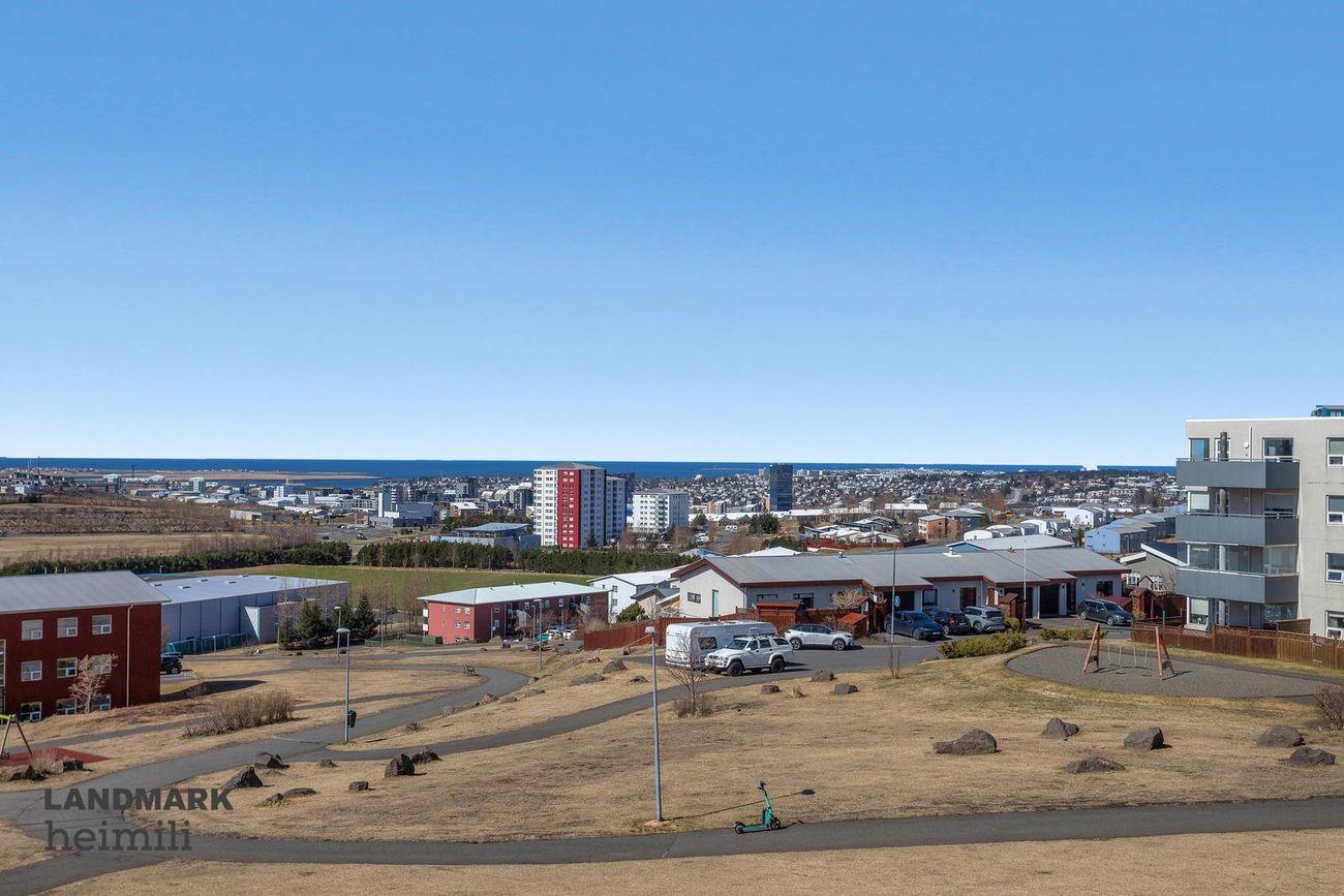 Lómasalir 16 - 0304, 201 Kópavogur