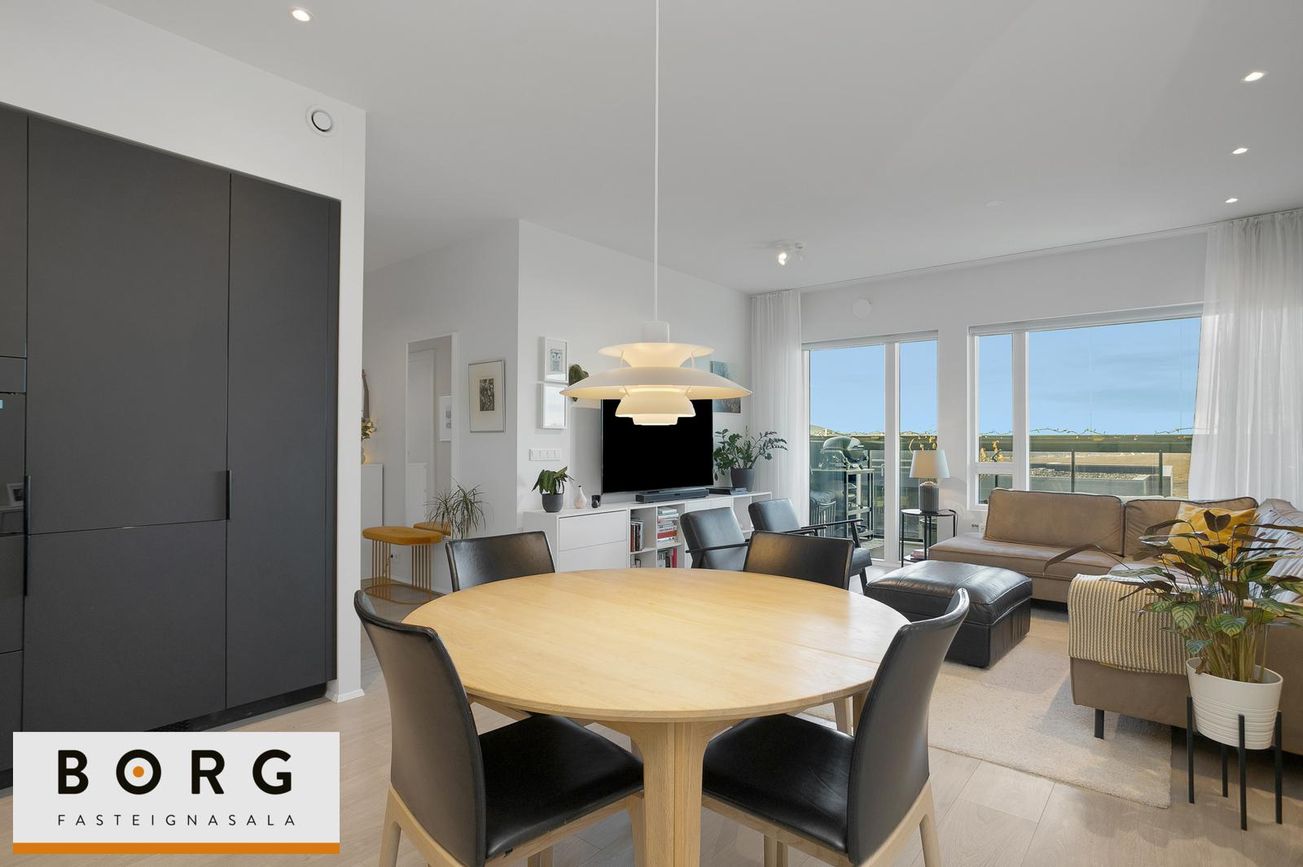 Hraungata 23 - 0303, 210 Garðabær