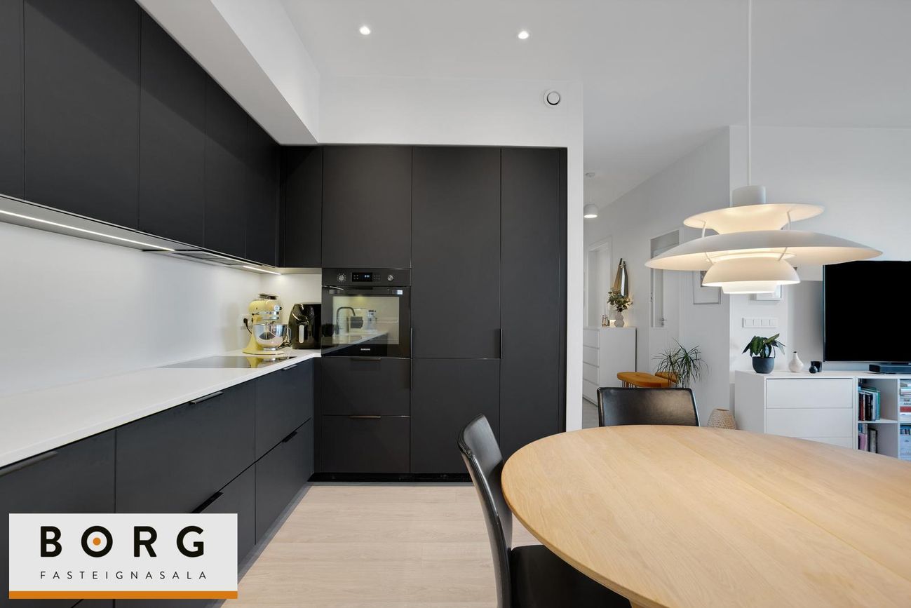 Hraungata 23 - 0303, 210 Garðabær