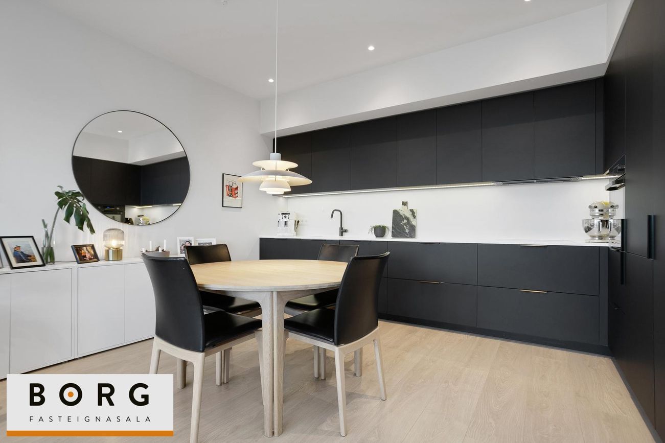 Hraungata 23 - 0303, 210 Garðabær