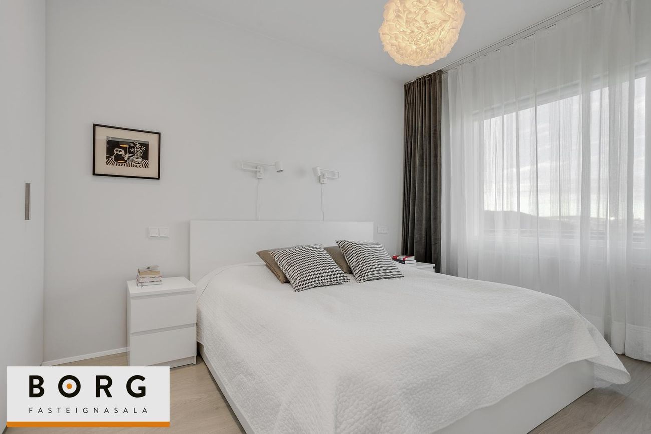 Hraungata 23 - 0303, 210 Garðabær