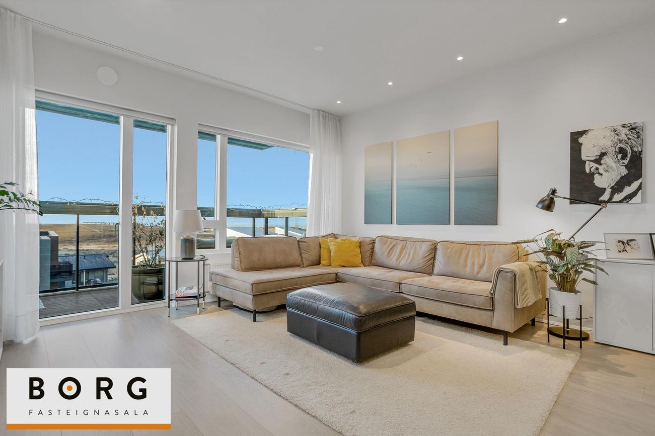 Hraungata 23 - 0303, 210 Garðabær