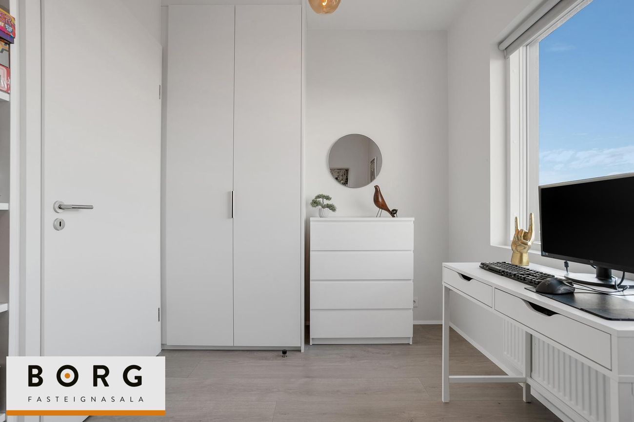 Hraungata 23 - 0303, 210 Garðabær