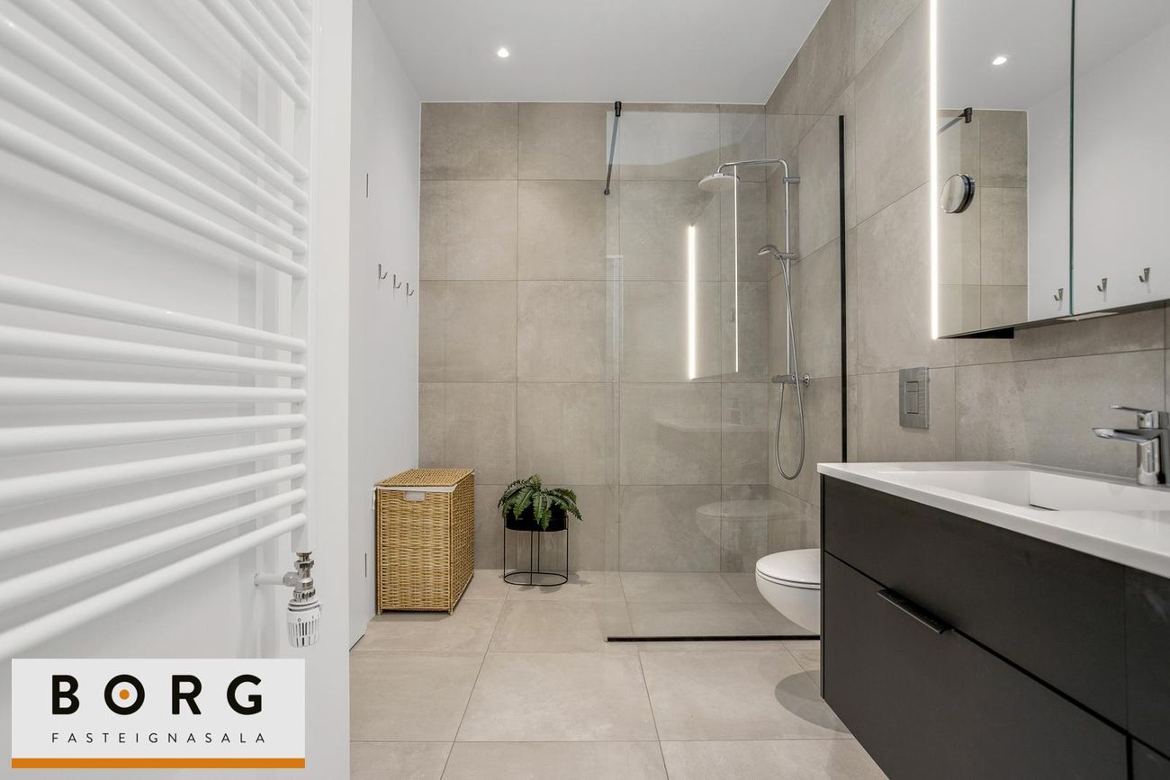 Hraungata 23 - 0303, 210 Garðabær