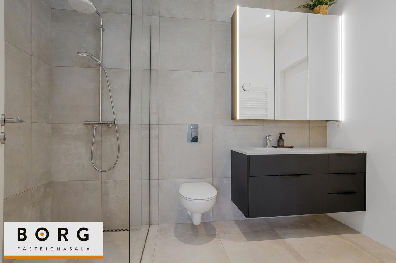 Hraungata 23 - 0303, 210 Garðabær