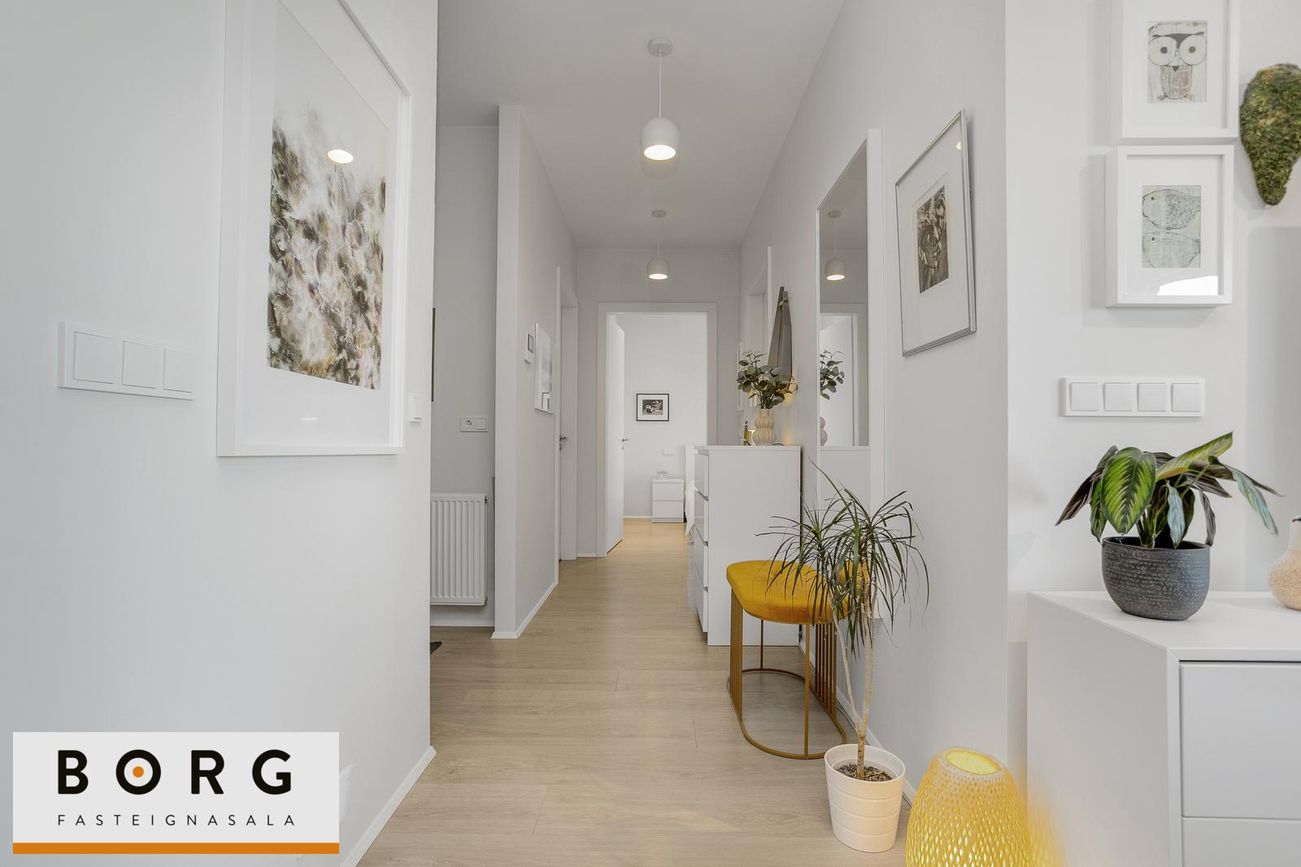 Hraungata 23 - 0303, 210 Garðabær