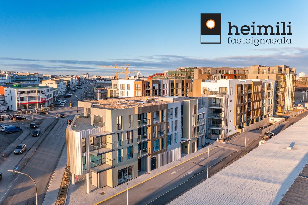 Grensásvegur 1C, 108 Reykjavík