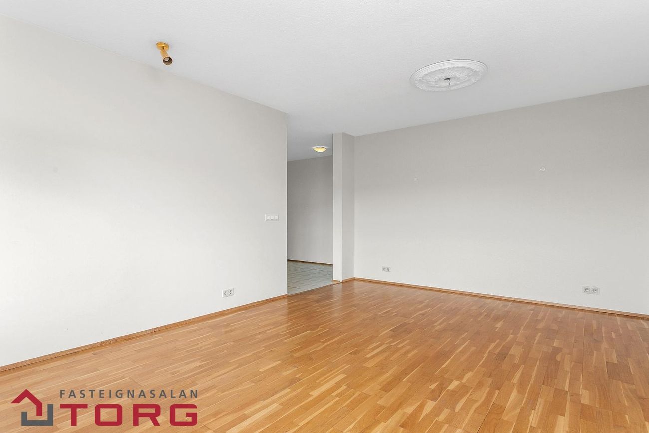 Frostafold 6, 112 Reykjavík