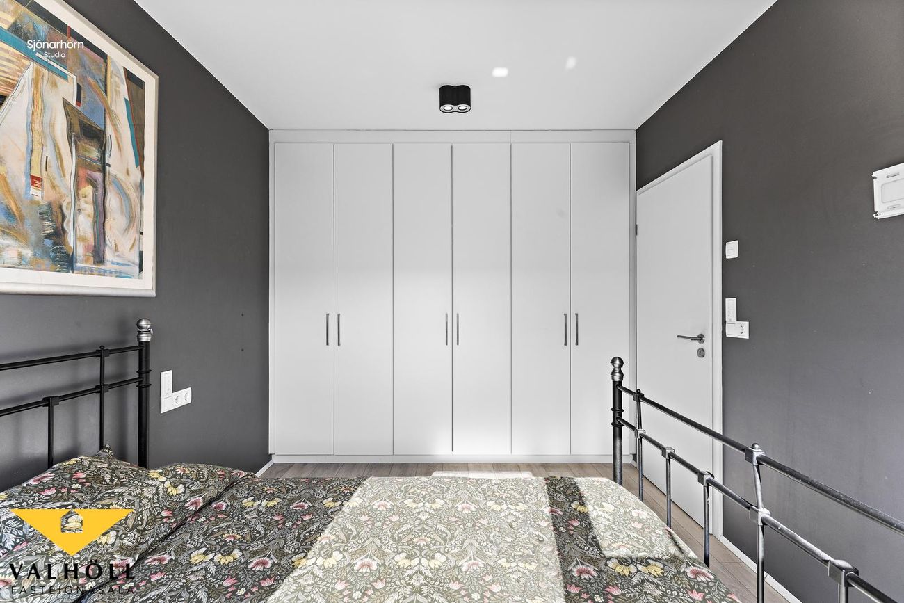 Dalsbraut 14, 260 Reykjanesbær