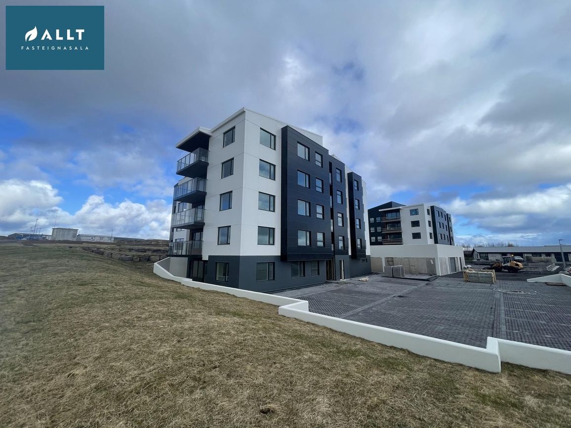 Asparlaut 26, 230 Reykjanesbær