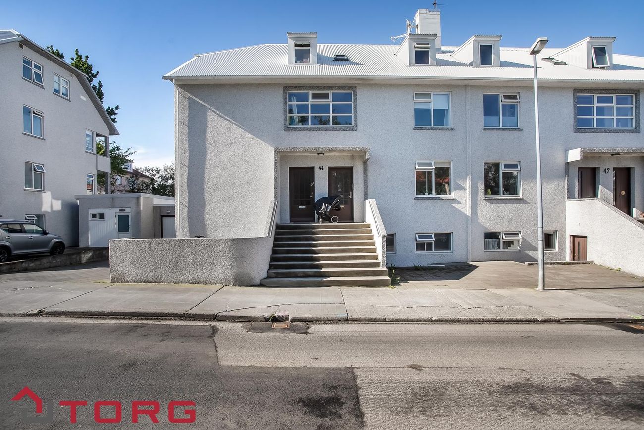 Barmahlíð 44, 105 Reykjavík
