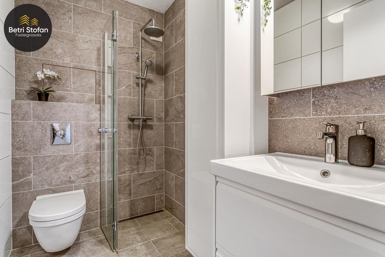 Bogahlíð 14, 105 Reykjavík