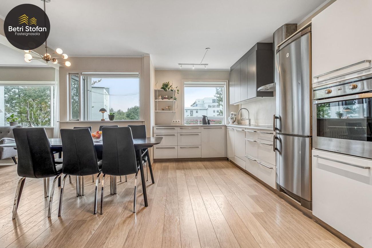 Bogahlíð 14, 105 Reykjavík