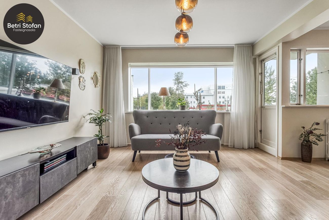 Bogahlíð 14, 105 Reykjavík