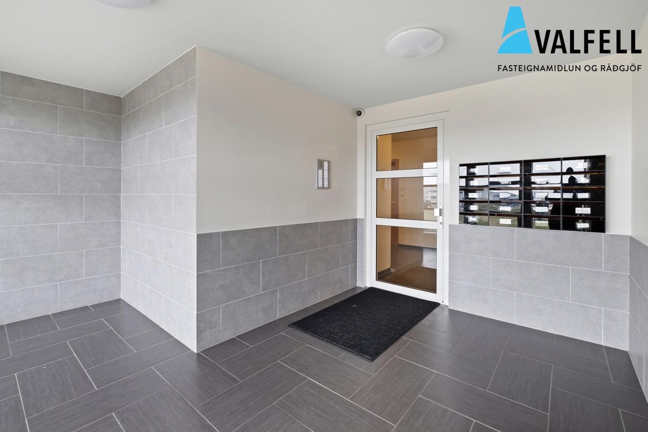 Holtsflöt 9, 300 Akranes